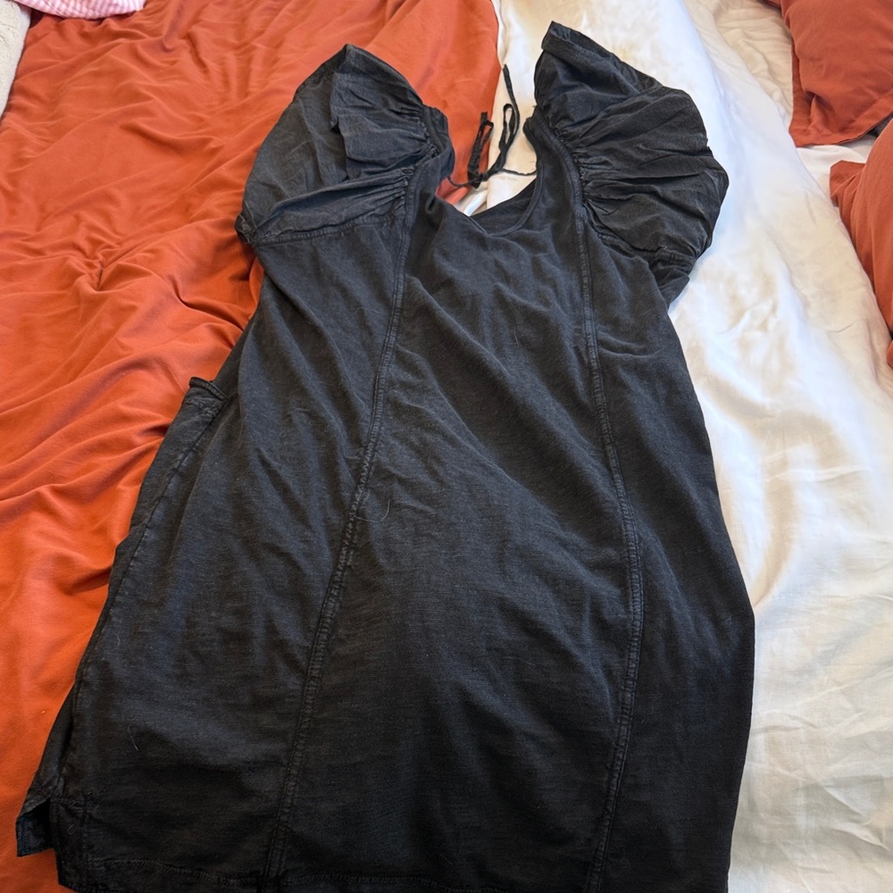 Daily Practice Black Short Sleeve Tie-Back Dress